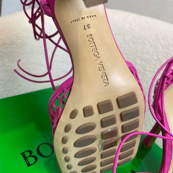 Sold- Veneta Mesh Stretch Sandals 90 - Picture 3 of 3